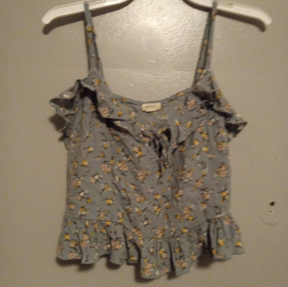 Flower Crop Top Blouse with Ruffles